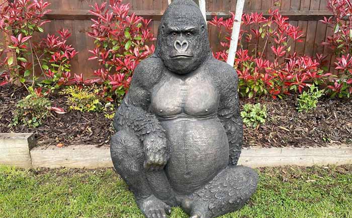 大猩猩雕塑